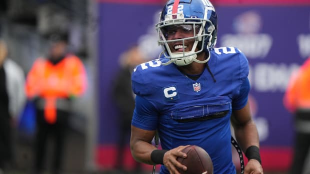East Rutherford, NJ December 31, 2023 -- Adoree Jackson of the Giants on the field during pre-game warm-ups. The New York Giants host the Los Angeles Rams on December 31, 2023, at MetLife Stadium in East Rutherford, NJ.